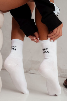 Носки женские хлопковые с надписью KEEP SMILE Milena 0200.095  — Заказать онлайн с доставкой 2