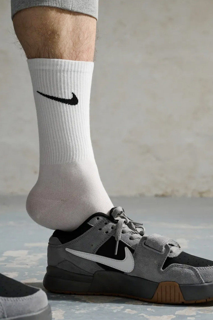 Носки высокие хлопковые с логотипом Nike Sport Socks FA-100  — Заказать онлайн с доставкой